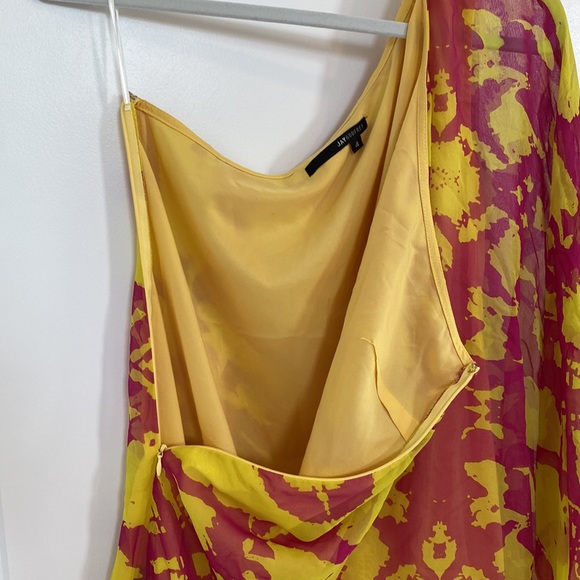 Jay Godfrey want me shoulder dress - Picture 3 of 4